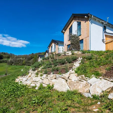 Feriendorf An Der Therme Obernsees فندق مبيت وإفطار