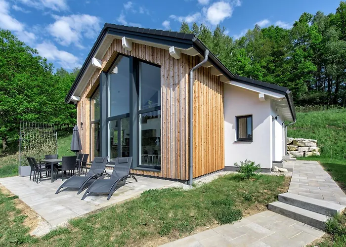 Feriendorf An Der Therme Obernsees Alojamento de Acomodação e Pequeno-almoço *
